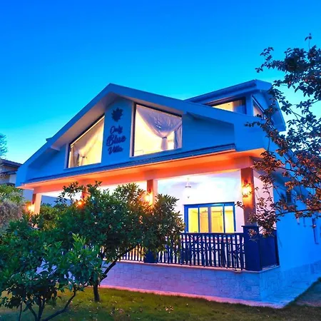 Private And Luxurious Suites In Villa With Beautiful Garden *