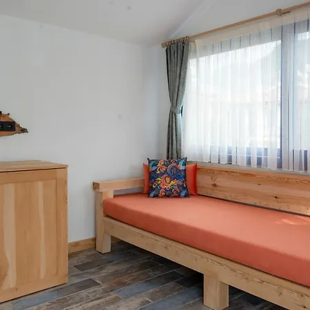 Private And Luxurious Suites In Villa With Beautiful Garden Bed & Breakfast *