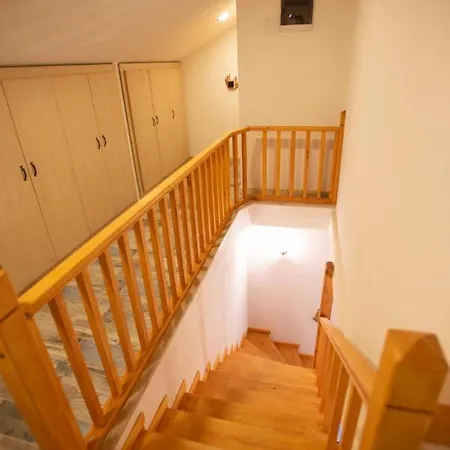 Private And Luxurious Suites In Villa With Beautiful Garden Bed & Breakfast Göcek